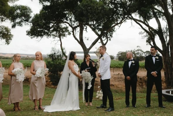 Elise & Matt's elegant black tie ceremony at Mitolo Wines, McLaren Vale