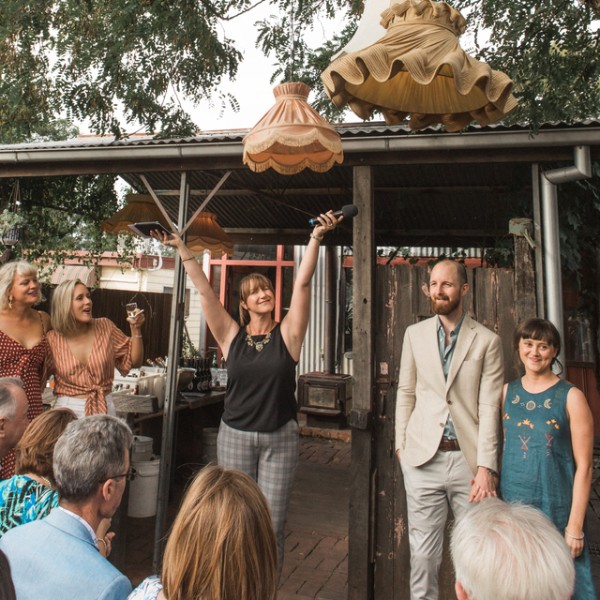 Relaxed wedding ceremony at Russell's Pizza in McLaren Vale