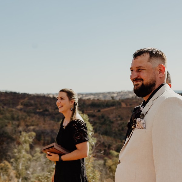 Alidia and Michael marry at Anderson Point, Perth Hills. Photo by Red Eclectic.