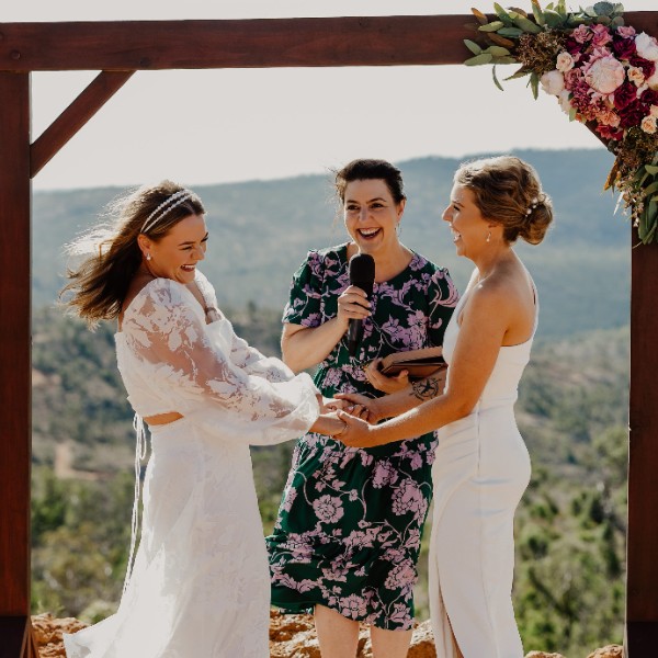 Brooke and Hannah marry at Anderson Point, Perth Hills. Photo by Red Eclectic.