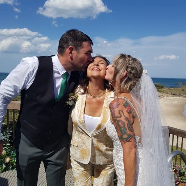 Megan and Warwick Beach Wedding - Showing the Love