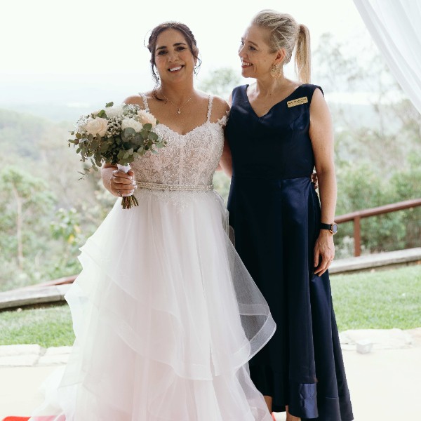 Jonquil -  Photography by @lovebyleephotography