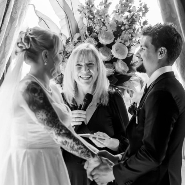 Cheeky In Jokes with the Bride and Groom at Ayers House Adelaide