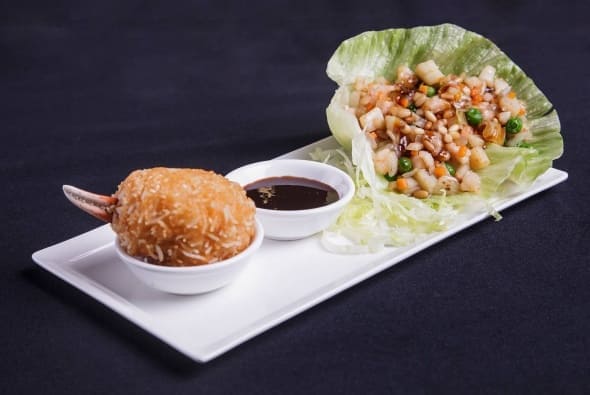 Crab Claw & Seafood Lettuce Bao