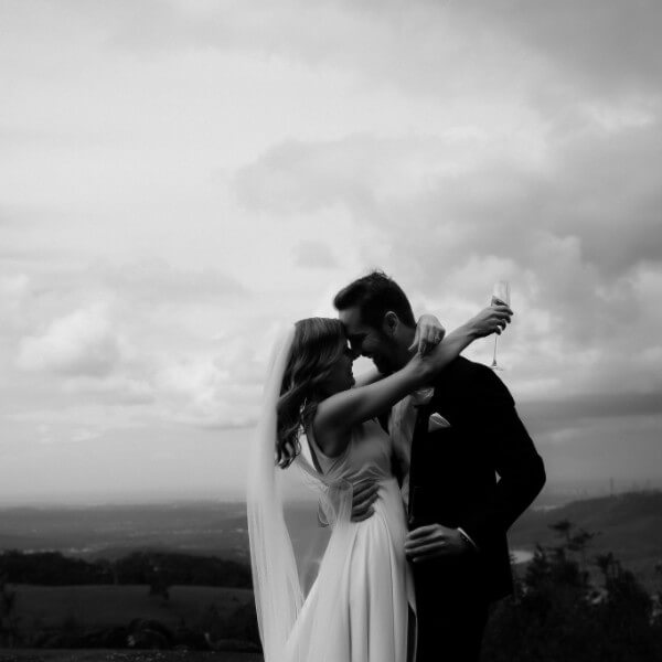 Jess & Tyson @ Rosewood Estate