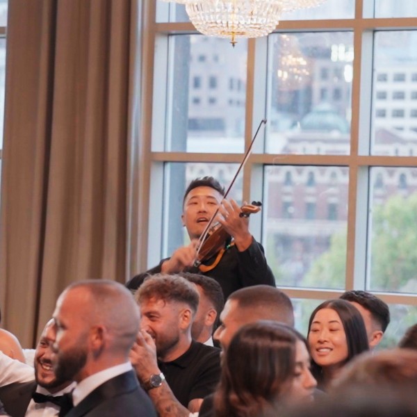 Violin solo reception