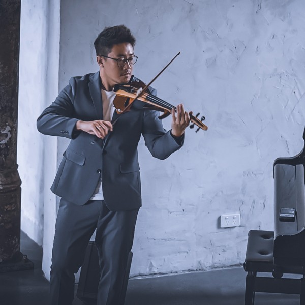 Violin solo ceremony 1