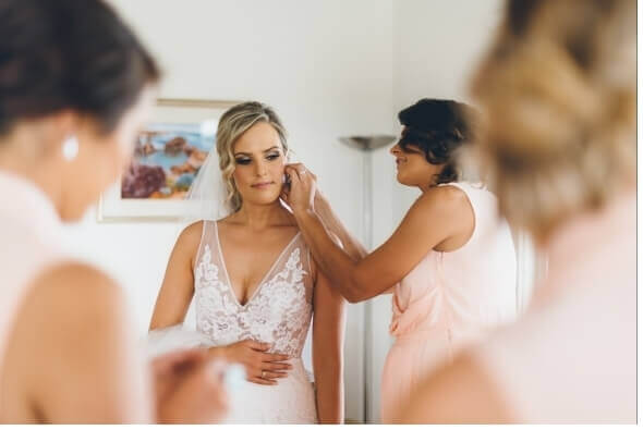 Makeup by Tania de Ross