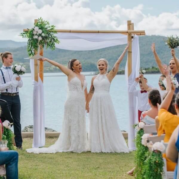 Courtney & Tabatha - Whitsunday Marine Club - Photo Credit: Summer Rain