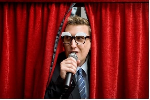 A live cross from inside the photobooth