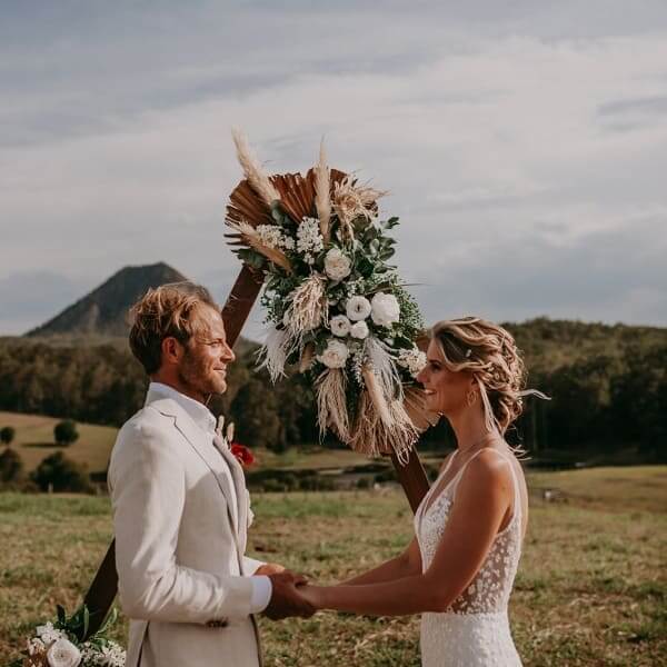 Sunshine Coast. Noosa Mountain Weddings. Photographer: Love from Luna