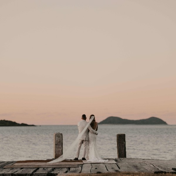 Jetty Glory! Karissa & Adam #Whiteimages