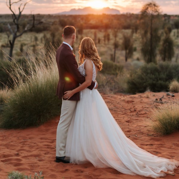 Uluru Elopement - Elope Australia