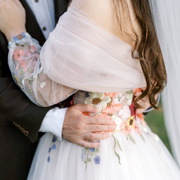 Kaarissa & Liam. Our Bride who Dared to be Different