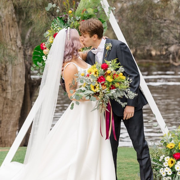 Wow look at these colours! Tess you look Beautiful!