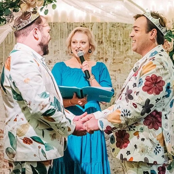 My handsome princes, Kelvin and Jaiy - Chateau Apollo