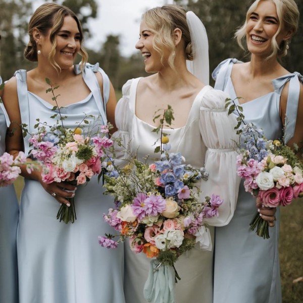 Julia & her maids (bouquets)