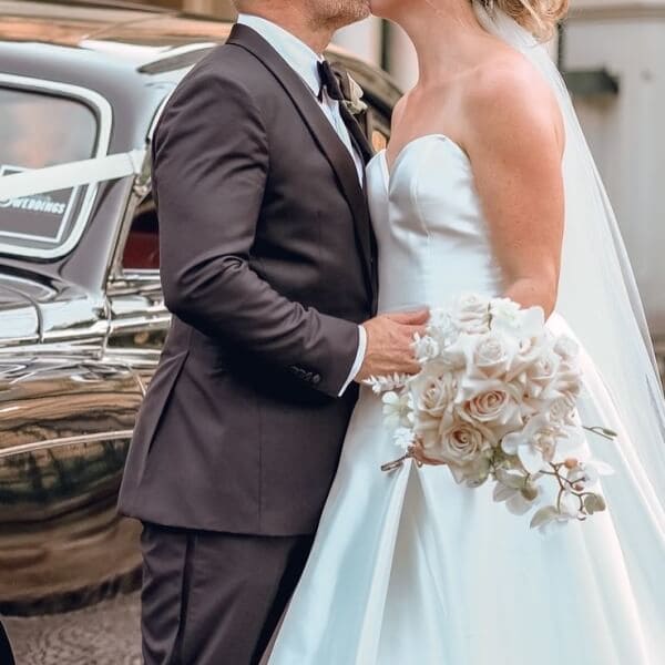 Soft Cascade Bouquet