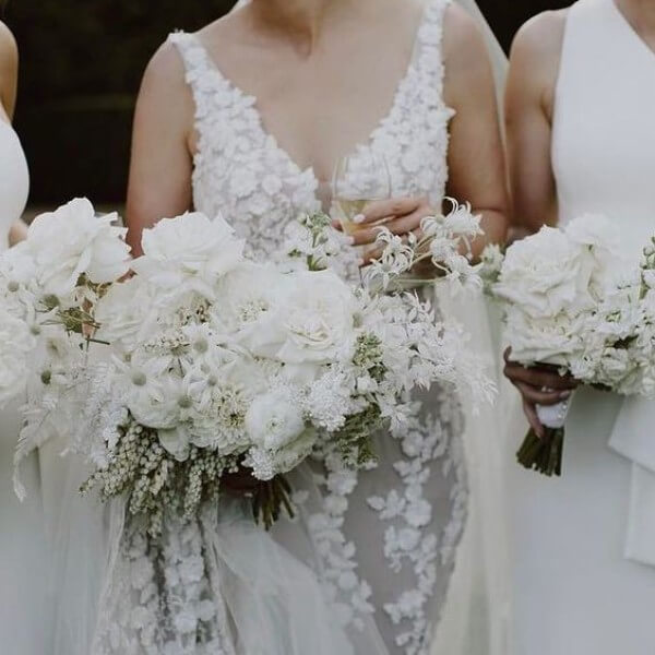 Bride with bouquet at Gabbinbar Homestead