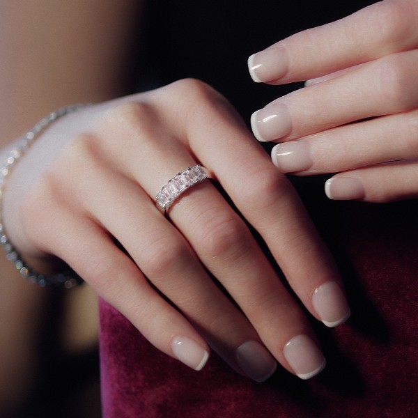 Classic diamond jewellery