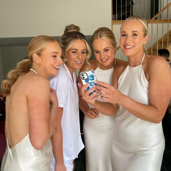 Monique & her Bridesmaids