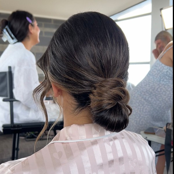 Bridesmaid Knotted Bun