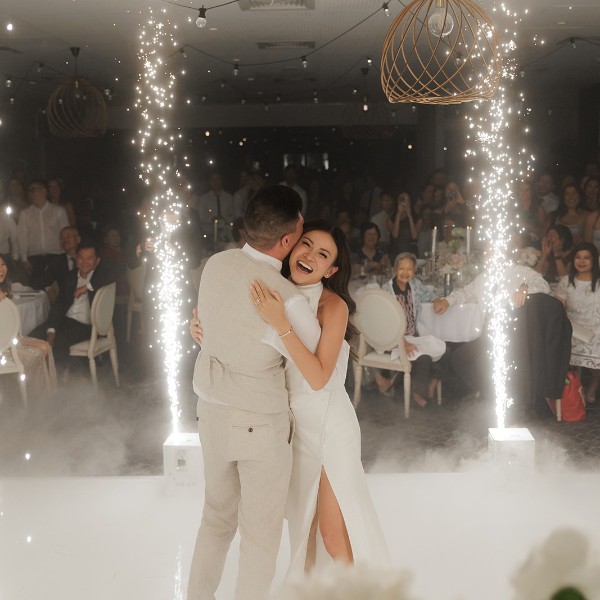 Jessica & Edward captured by Salt Ateleir