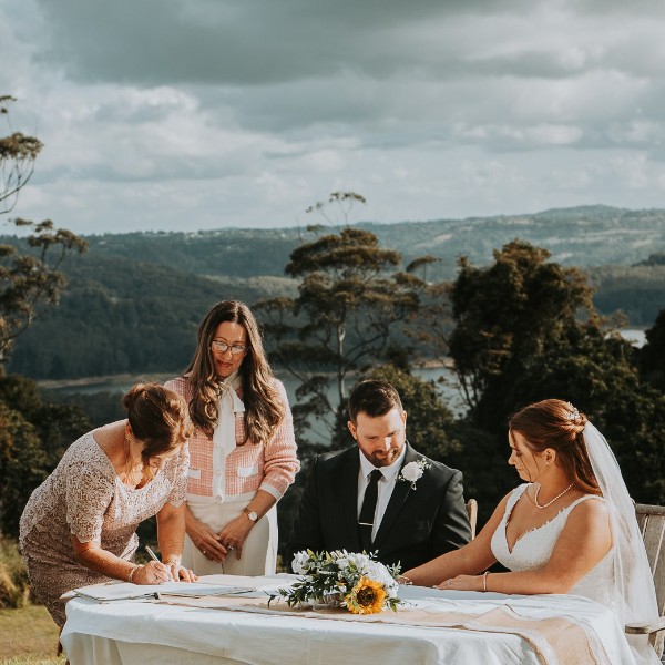 Nicky Jane - Celebrant - Intimate Hinterland Ceremony