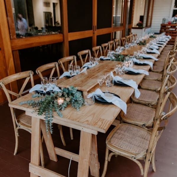 Timber long table banquet