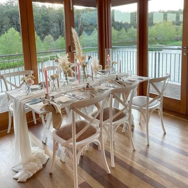 Farmhouse white wash banquet set