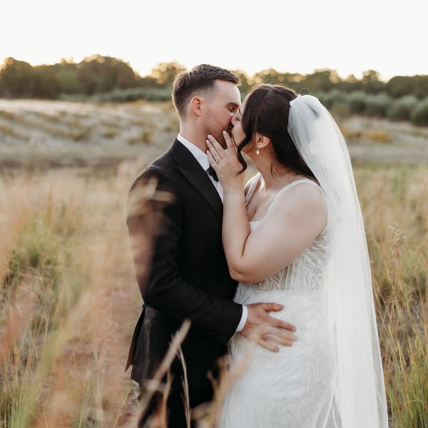 OLIVIA & ANSON - SWAN VALLEY