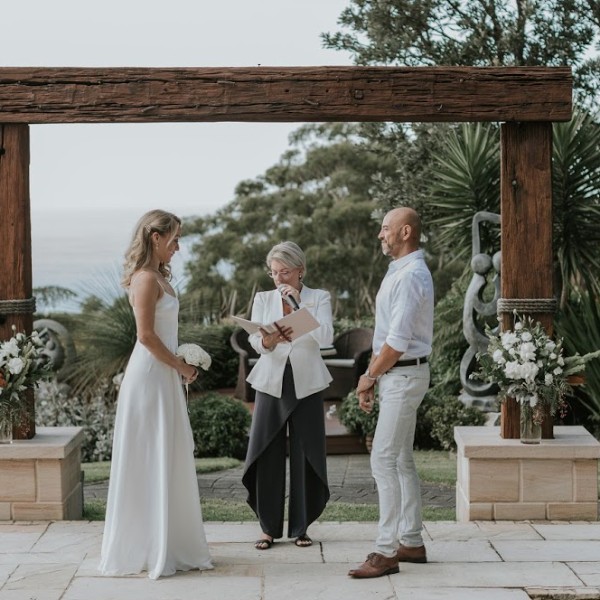 Tumbling Waters Retreat - Stanwell Tops NSW