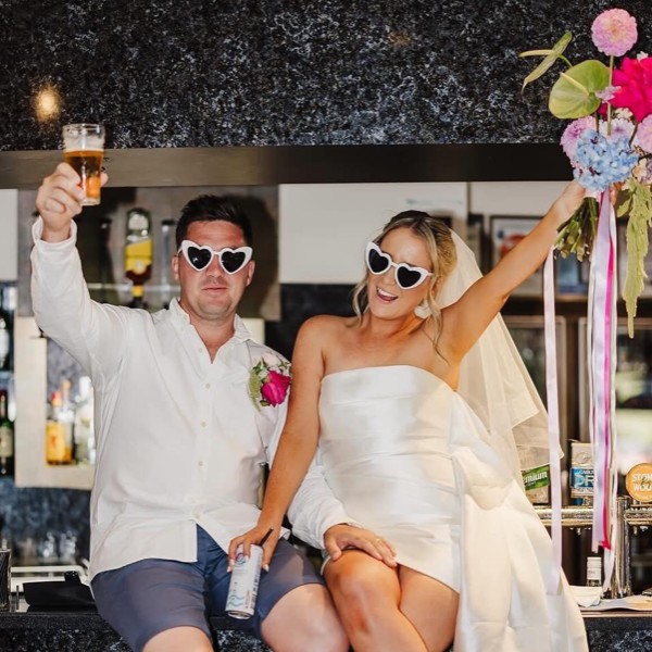 Alex & Beau married at Mildura Golf Resort - Photo by Remi Jordan Photography