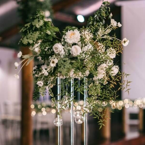 Jewel Phon Flowers Flower Bouquets & Styling ABIA Weddings