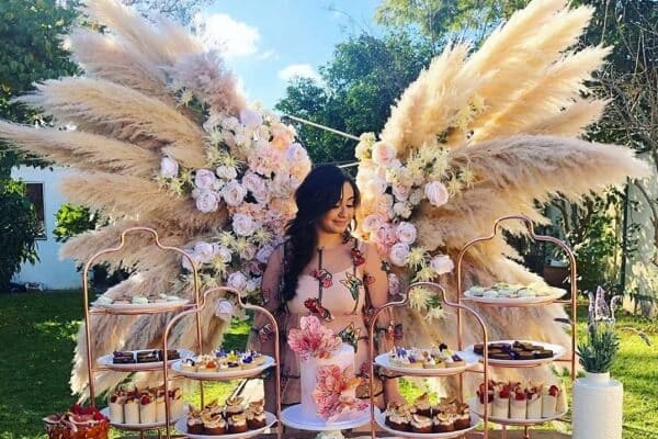 Jewel Phon Flowers Sydney