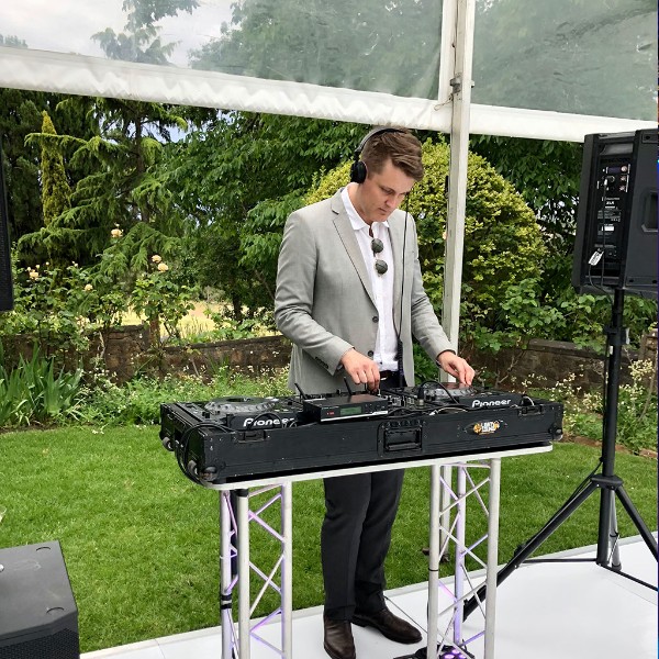 Wedding-DJ