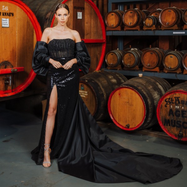 Black Swan collection