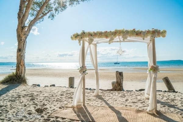 Kingfisher Bay Resort