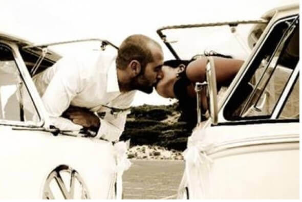 Kombis4u Adelaide Wedding  - The Kiss