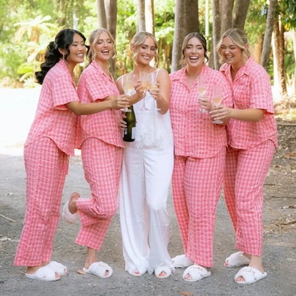 Shayla and her bridal party