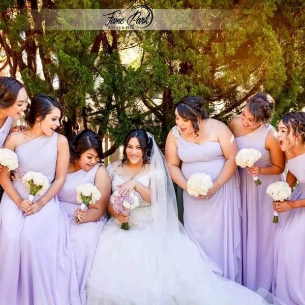 Big bridal party! We love it