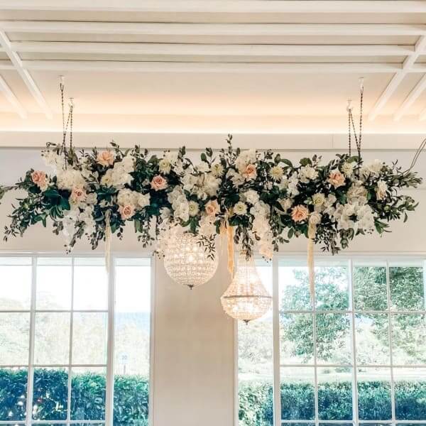 Hanging installation