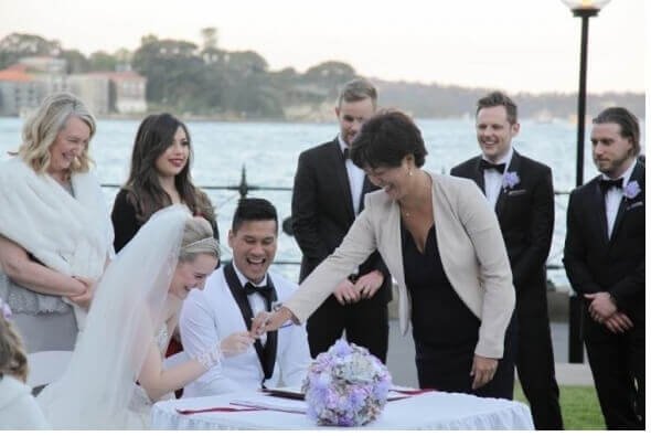 Samantha & Jeffrey had a Disney themed wedding at Hickson Road Reserve, The Rocks. Fun fun fun :)