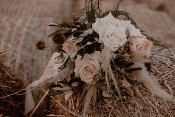 Bridal bouquet by Lilly & Lotus