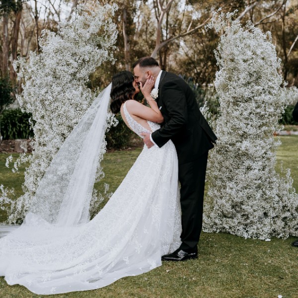 Baby's breath ceremony archway flowers