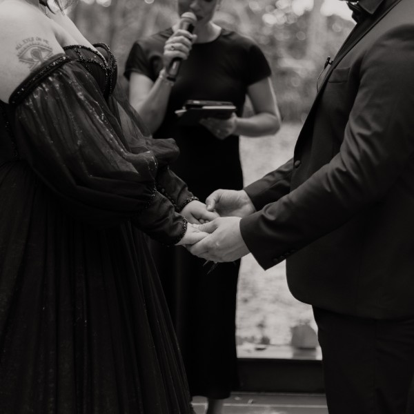 D&A Mount Cotton - Lovers and Legends Photography Credit 2