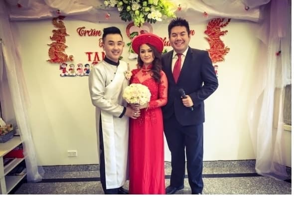 Traditional Vietnamese Tea Ceremony