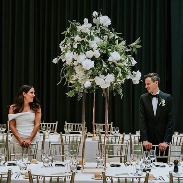 Classic centrepiece elegance...