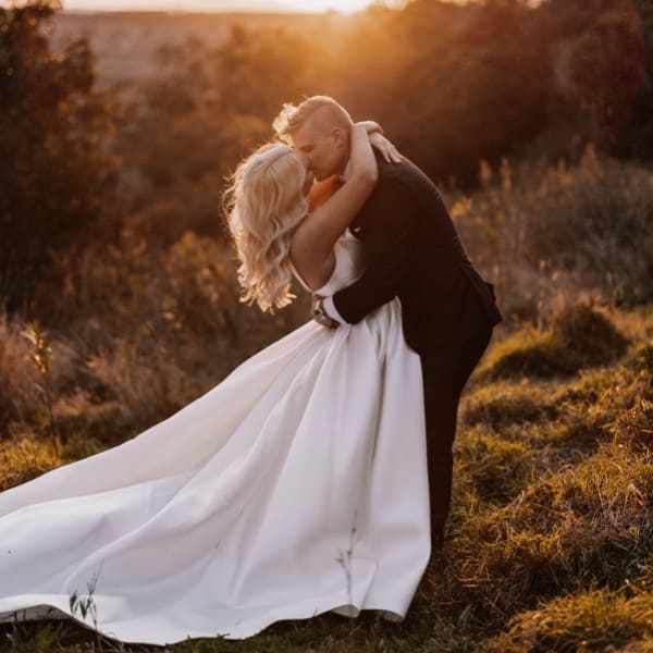 Ash & Josh // Gabbinbar Homestead
