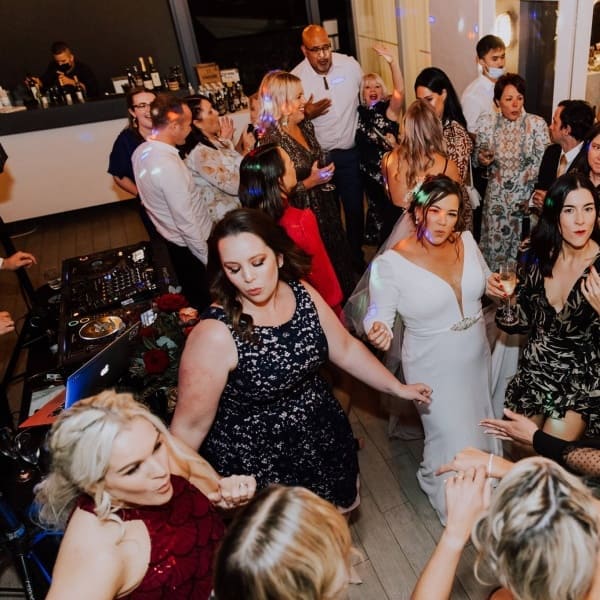 Central Coast Wedding Singer and Wedding Dj
